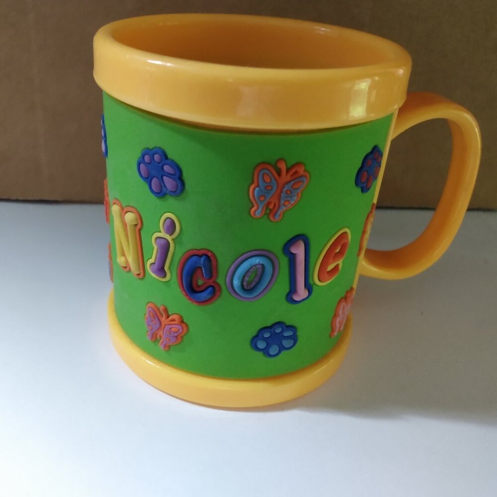 Personalized NICOLE Kids 10 OZ Cup Mug